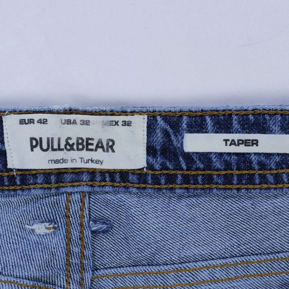 Pull & Bear Men's Jeans - Medium Blue - Tapered - Size 32